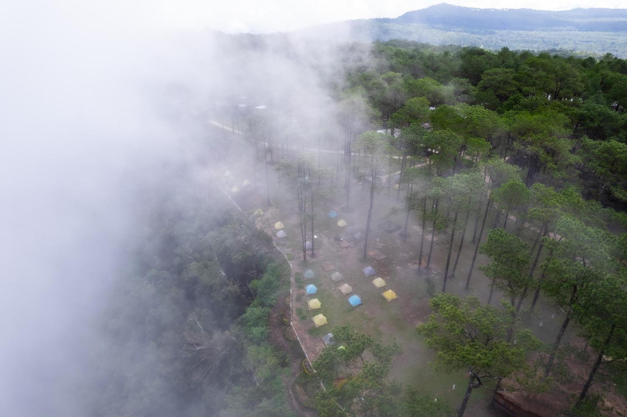 Kampong Speu Camping Park Resort מראה חיצוני תמונה