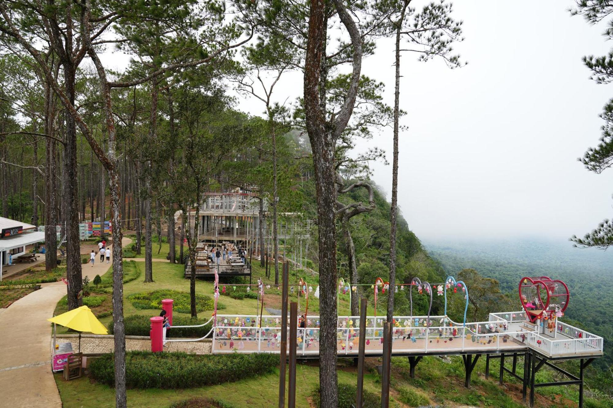 Kampong Speu Lomhae Kirirom Resort By Ehm מראה חיצוני תמונה